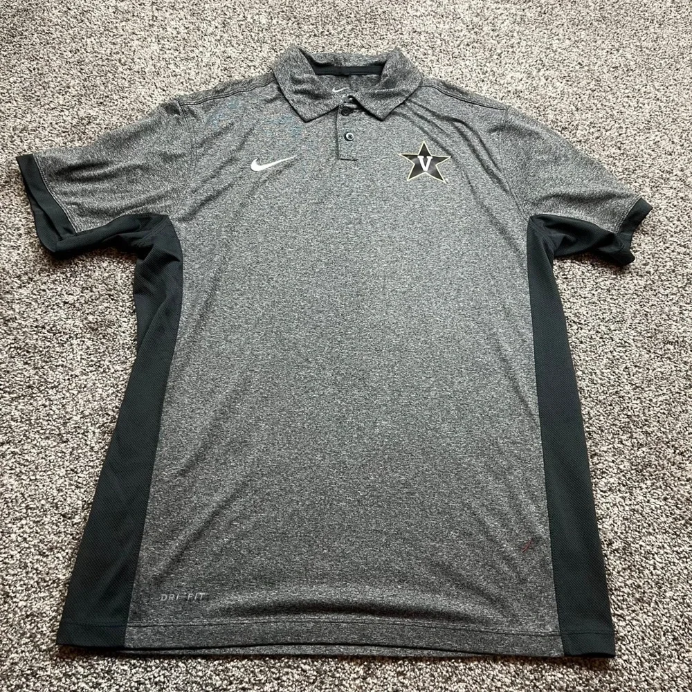 Vanderbilt Commodores mens M shirt Nike Dri Fit Polo Gray Golf Short Sleeve